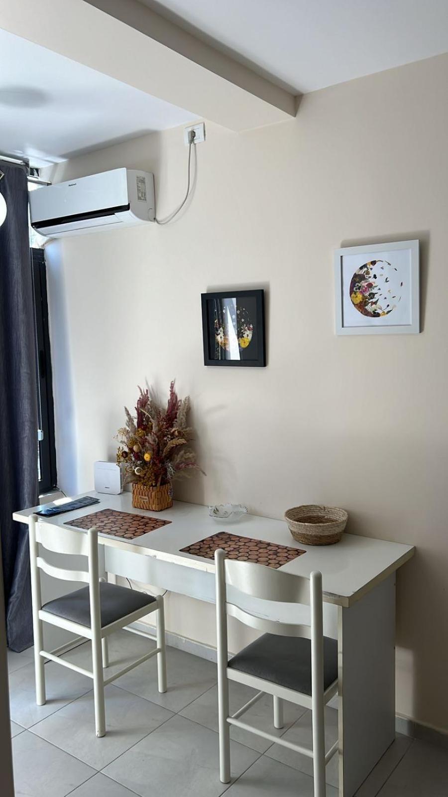 Urban Retreat Apartments Tirana Esterno foto